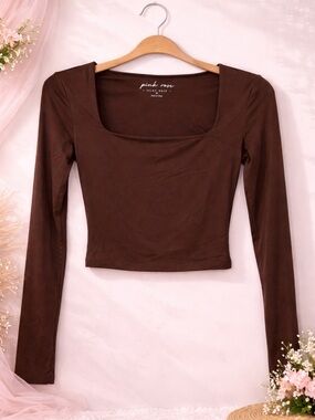 Brown Square Neck Long Sleeve Crop Top M by Pink Rose